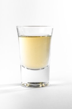 Boş tam vuruş parti içme alkol bira viski açık cam 