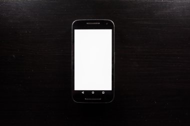 Boş beyaz ekran çerçeve cep telefonu Android siyah ahşap Resepsiyon