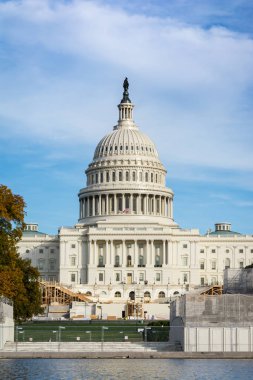 Gündüz bize Capitol Binası Washington Dc çim manzara mavi S