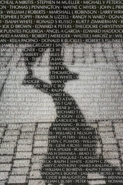 Vietnam Memorial duvar ayak yansıma tek renkli adları Deta
