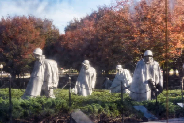 Guerra da Coreia Memorial Wall Washington DC ao ar livre Soldados do outono — Fotografia de Stock