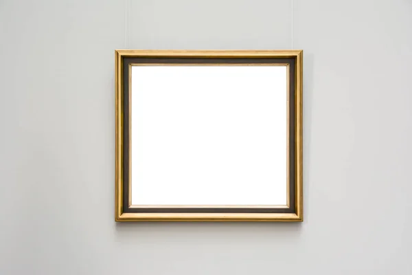 Sanat Müzesi çerçeve mavi duvar süslü Minimal tasarım beyaz izole — Stok fotoğraf