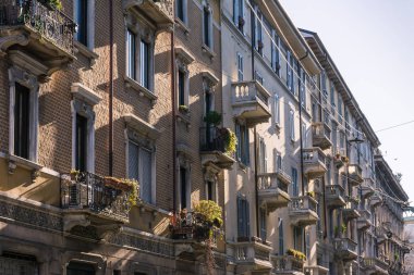 Güzel İtalyan dış eski apartman yaşam Lifest