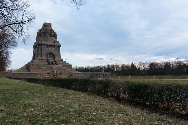 Λειψία: Voelkerschlachtdenkmal μνημείο μάχης στρατιωτική πύργ — Φωτογραφία Αρχείου