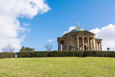 Grabkapelle Stuttgart Türbesi Avrupa mavi gökyüzü eski Architec