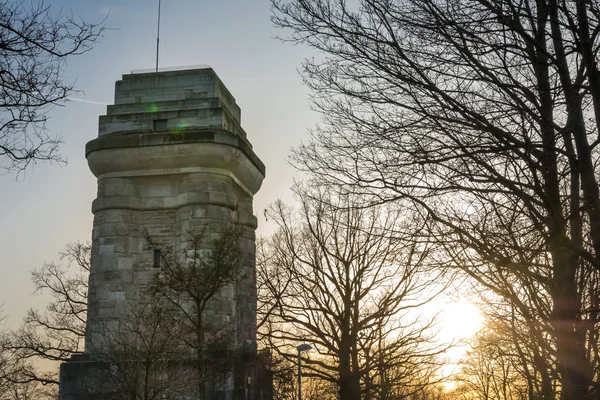 Στουτγκάρδη Bismarckturm μνημείο Πύργος στήλη ήλιο σε εξωτερικούς χώρους το φθινόπωρο — Φωτογραφία Αρχείου