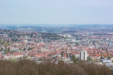 Stuttgart Kessel manzara mavi gökyüzü sisli güzel gün turuncu E
