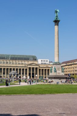 Stuttgart Neues Schloss bahar 2017 güzel Cumartesi öğlen Sc