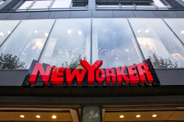 New Yorker Giyim Mağazası - 24 Ekim 2017