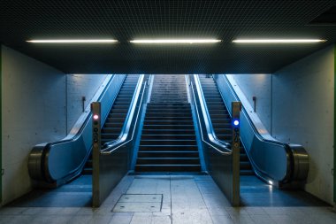 Escalator Subway Station, travel