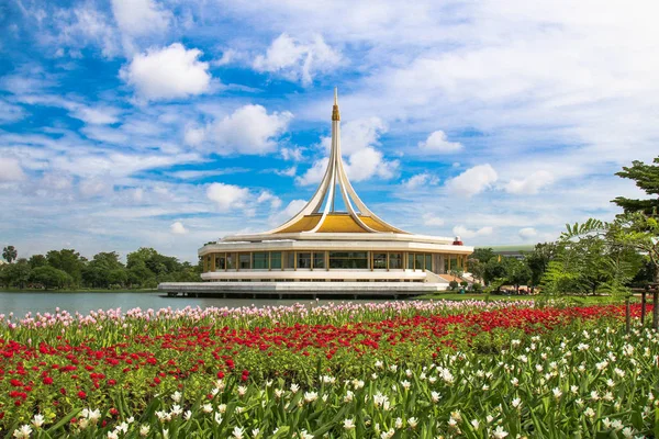 suanluang rama 9. Suanluang Rama IX The public park and the largest botanical garden in Bangkok.Thailand.