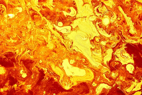 Soyut Altın Turuncu Arka Plan Güneşte Parlama Sıvı Ateş Akan — Stok fotoğraf