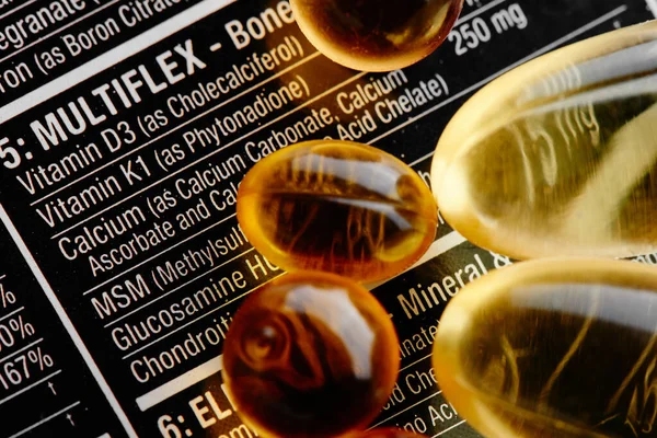 Close Black Label Supplements Facts Multivitamin Complex Omega Gelatin Capsules — Stock Photo, Image