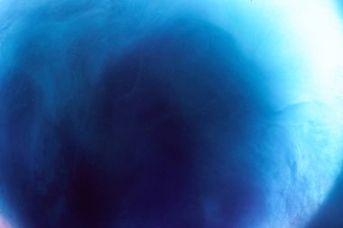 Soyut mavi gece dış uzay arkaplanı. Galaksi yıldızları fantastik gökyüzü evreni