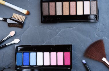 makyaj ve kozmetik güzellik ürünleri düzenlenmiş