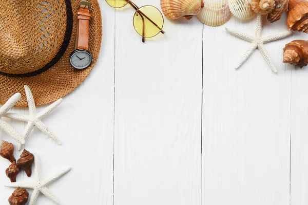 Yaz şapka ve güneş gözlüğü Aksesuar ve izle