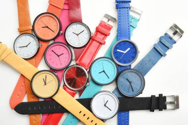 Çok renkli şu andaki izole kümesi 