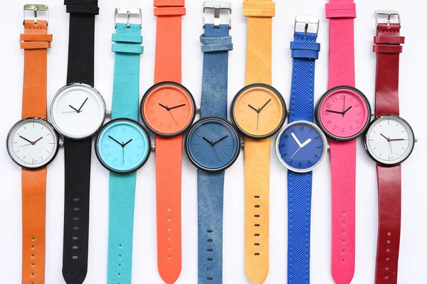 色とりどりの腕時計のセット — ストック写真