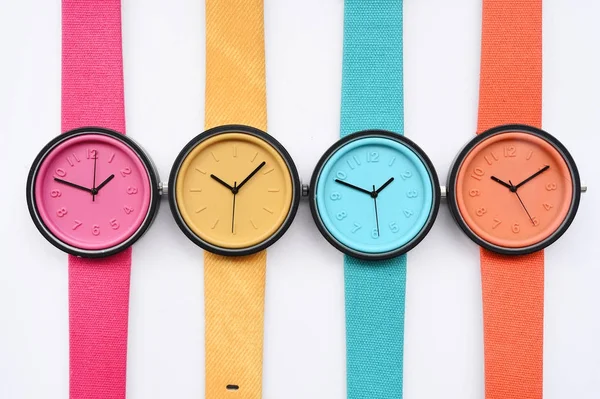 Çok renkli şu andaki kümesi