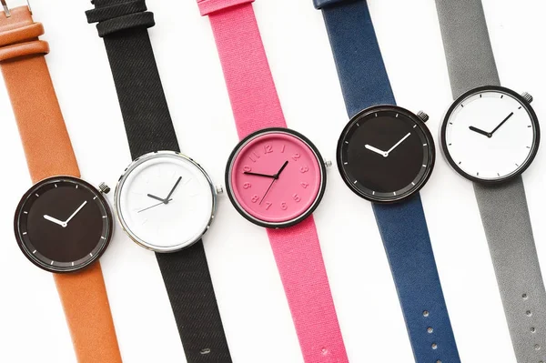 Conjunto de relojes de pulsera multicolores — Foto de Stock