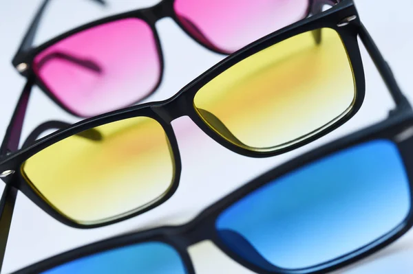 Nowoczesne modne okulary przeciwsłoneczne — Zdjęcie stockowe