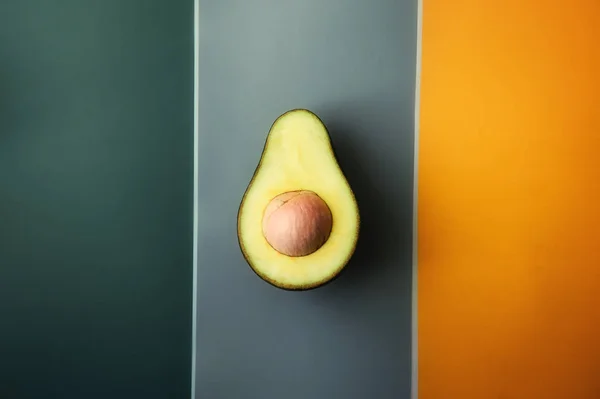 Close Van Avocado Gesneden Helft Voor Achtergrond — Stockfoto