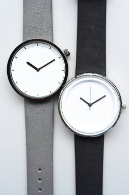 Arka plan için çok renkli şu andaki set çekmek seçmeli renk tekniği ve sanat aydınlatma ile