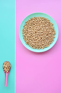 Arka plan için plaka üzerinde ki soya fasulyesi