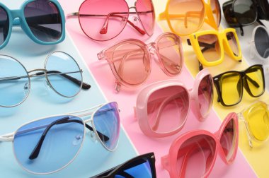 Arka plan için modern moda güneş gözlüğü