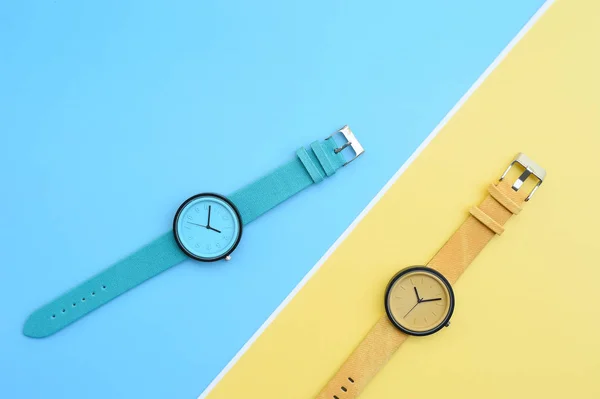 Conjunto Relojes Pulsera Multicolores Para Fondo — Foto de Stock