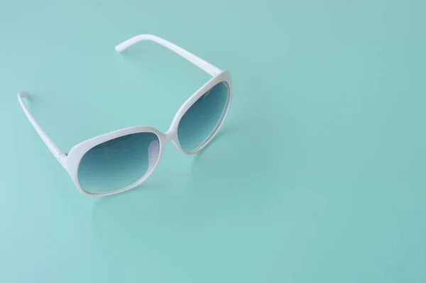 Μοντέρνα Γυαλιά Ηλίου Μόδας Για Φόντο — Φωτογραφία Αρχείου