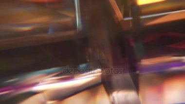 Kırık cam prizma etkisi