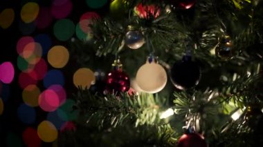 Noel Ağacı Geniş Renkli Döner