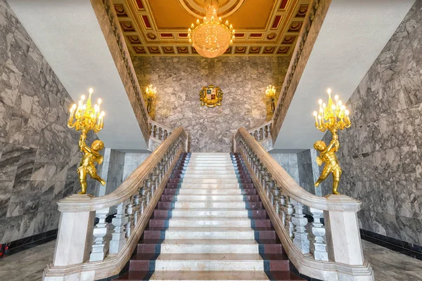 Grand mermer merdiven varsayım Üniversitesi Bangkok, Tayland, Thailand, öğrenme katedral Kulesi (Cl bina).
