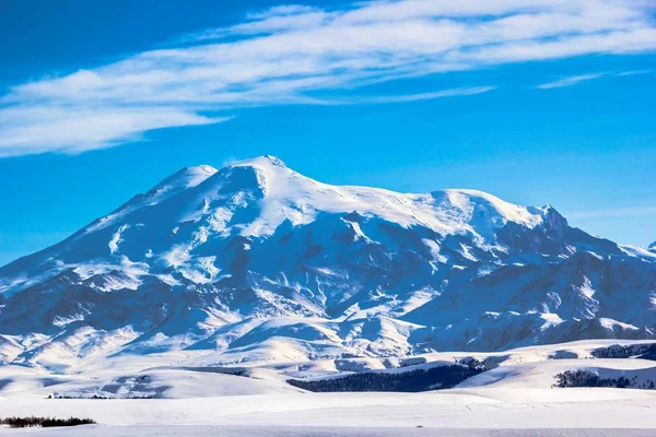 Alto monte Elbrus — Foto Stock