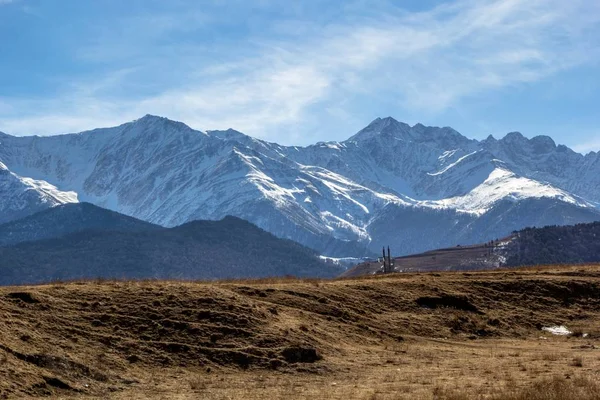 Paisaje de montaña, vista del desfiladero — Foto de Stock
