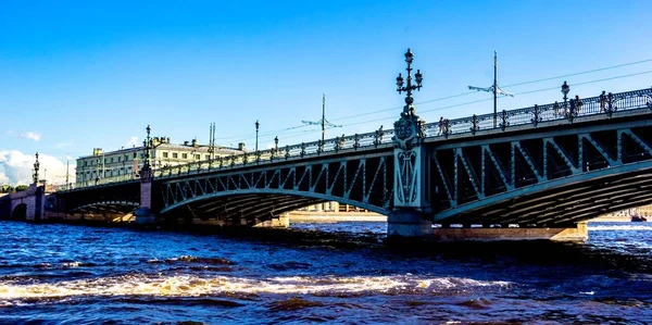 Река Нева, Санкт-Петербург — стоковое фото