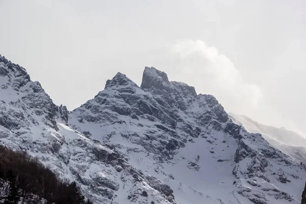 山の風景、美しい渓谷 — ストック写真