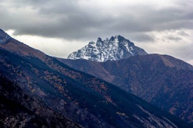 güzel dağ manzarası