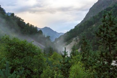 bulutlar, dağlar