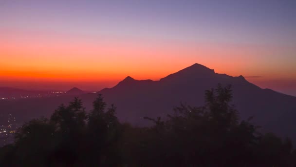 Piękna Panorama Wysokości Wieczornym Mieście Zachód Słońca — Wideo stockowe