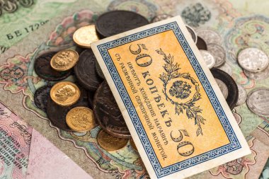 Kraliyet altın sikke. Erken yirminci c Rus gümüş sikke