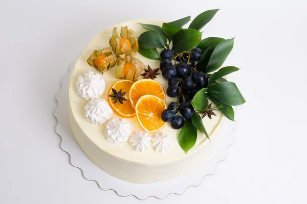 Ванильный пирог с сыром и апельсинами — стоковое фото