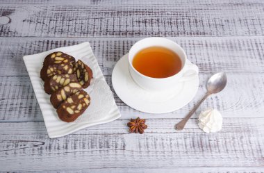 earl grey çay ile çikolata salam