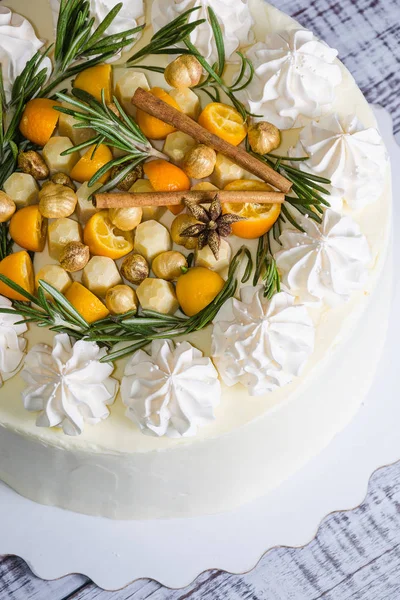 yumuşak krem peynir kek anason ve Kamkat