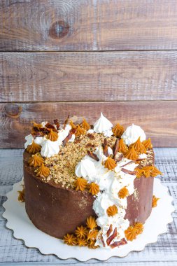 Çikolatalı Krem Peynir pasta ile tuzlu karamel ve sadece havaya uçurdu