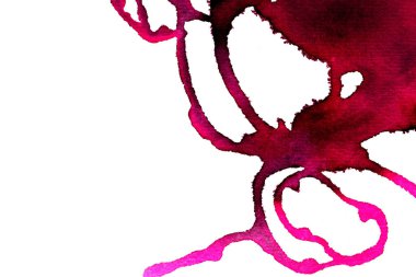 Beyaz arka planda kırmızı soyut şarap lekeleri