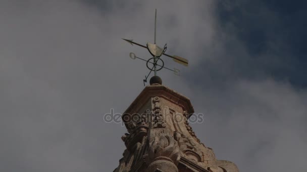 Spire and weathercock of St Pauls church in Valletta, — Stock Video