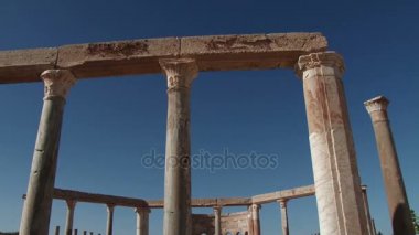 Tilt Leptis Magna Libya pazarında düşürdü