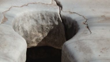 Roma tuvalet ve Banyo odası Leptis Magna, yakın çekim